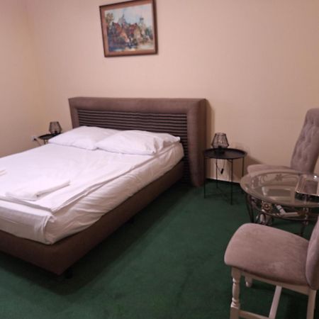 Hotel Malwa Ostrów Wielkopolski Eksteriør bilde
