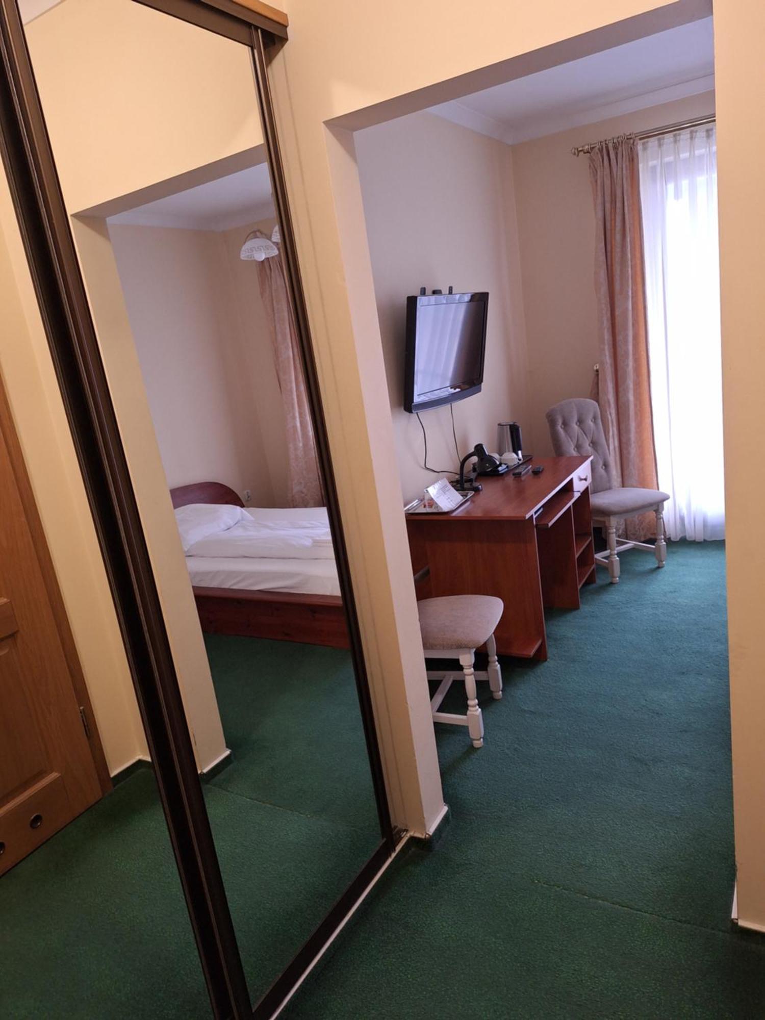 Hotel Malwa Ostrów Wielkopolski Eksteriør bilde